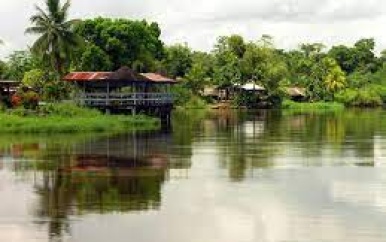 Zoutgrens in de Saramacca riviervoorbij Uitkijk. Water uit rivier vanaf monding tot Uitkijk niet geschikt voor bevloeiing tuinbouw
