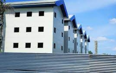 Studenten housing Camping Village zijn de situatie zat