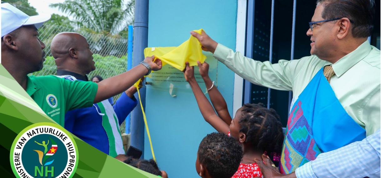Schoon drinkwater voor Nieuw Lombé, Kapasikele en Moejekiiki