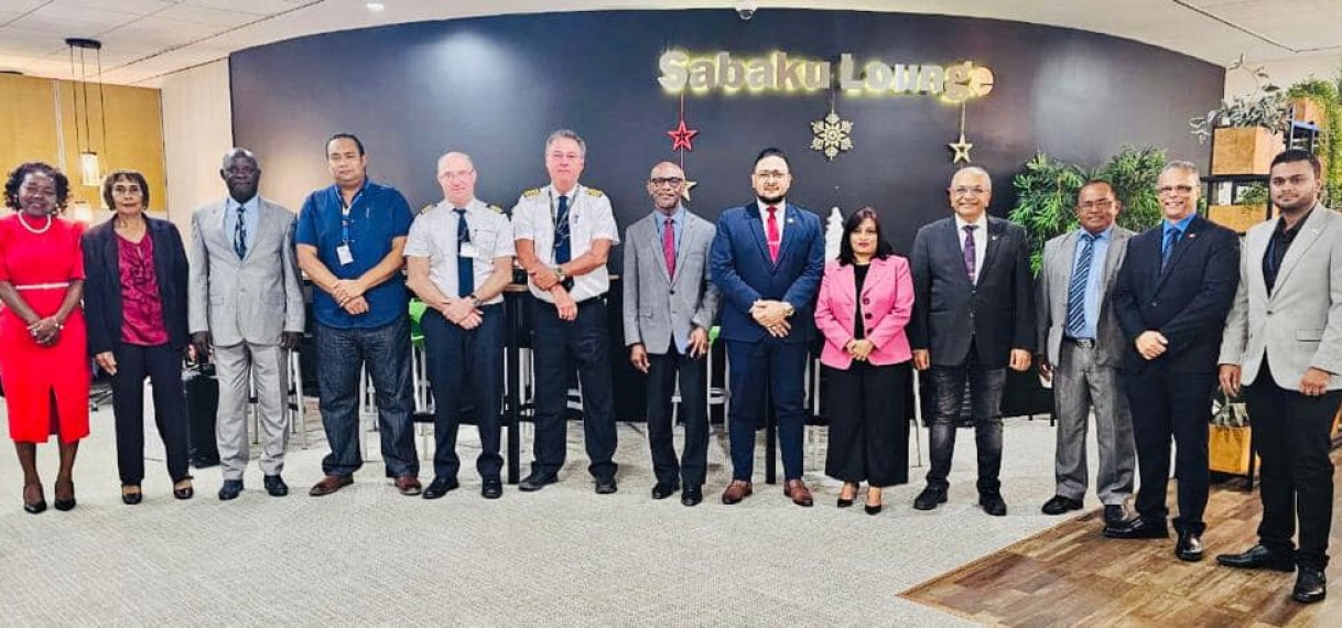 Minister Ramsaran aanwezig bij ceremonie inaugurele vlucht Barbados