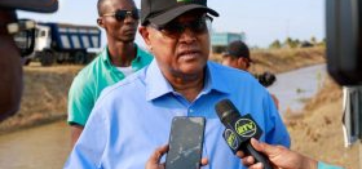 President Santokhi: “We gaan alles doen om jullie te beschermen”