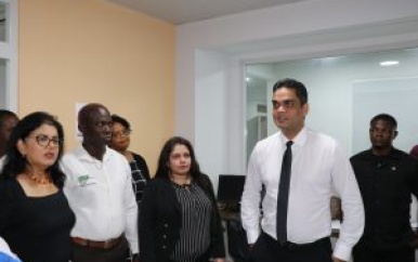 Medicatie uit India overgedragen aan RGD en MZ