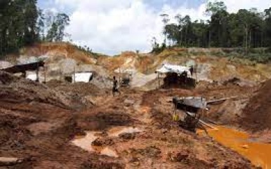 Traditioneel gezag Matawai is bezorgd over ongehoorzame gouddelvers