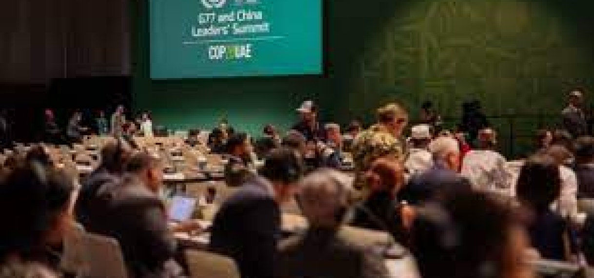 President Santokhi breekt lans voor G77-groep