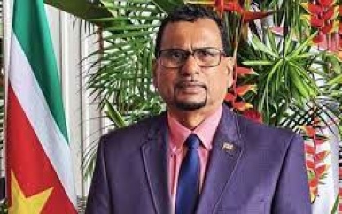 Nieuwe directeur Wanica Ziekenhuis bezig met interne reorganisatie