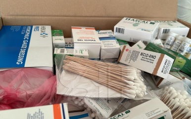 Coronie voorzien van medicijnen