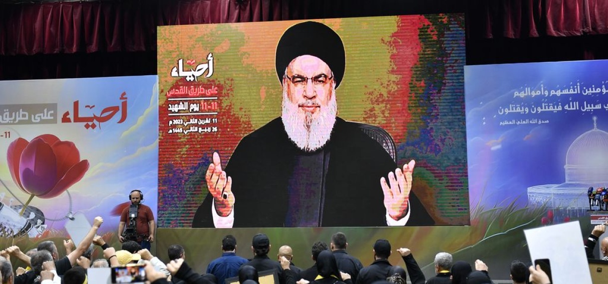 UPDATE: Hezbollah belooft terug te slaan naar Israël, ‘maar is niet uit op oorlog’