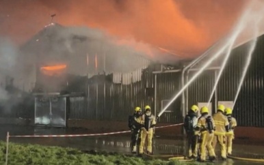 Grote stalbrand in Puiflijk, 50.000 kippen dood