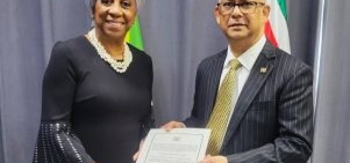 Sandra Glasgow benoemd tot Honorair-Consul van Suriname in Jamaica