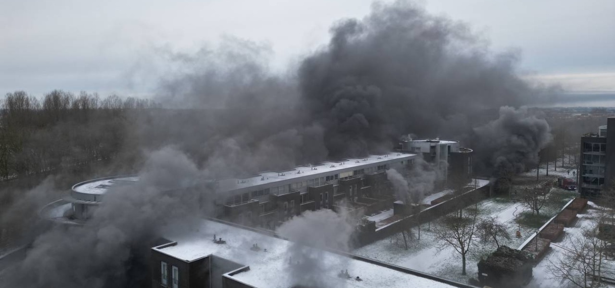 Brand in Bossche parkeergarage veroorzaakt gigantische rookwolken