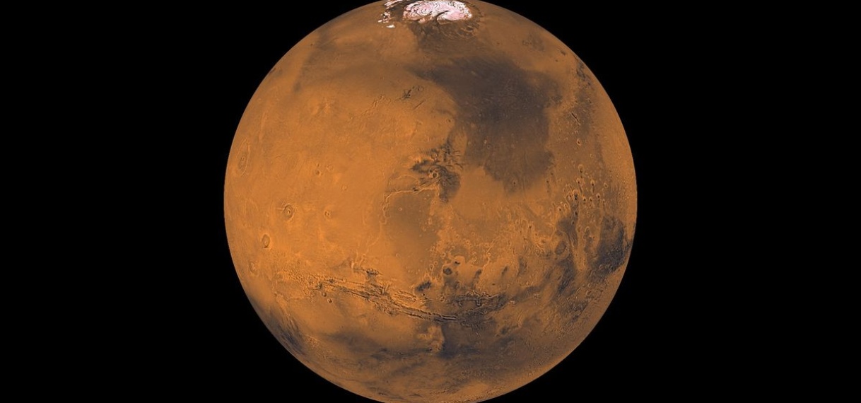 Grote hoeveelheid ijs ontdekt op Mars, genoeg om Rode Zee te vullen