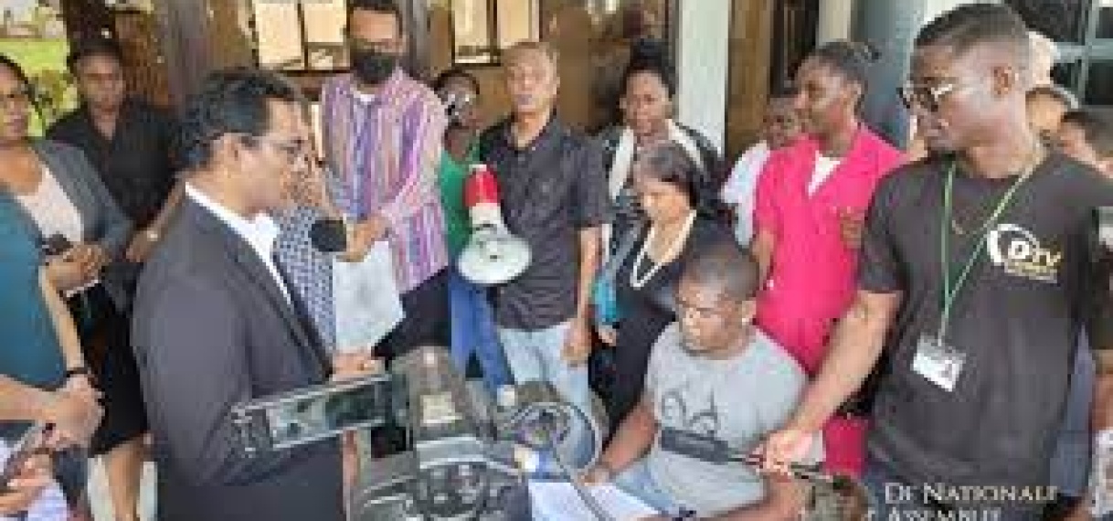 Mensen met een beperking dreigen met actie