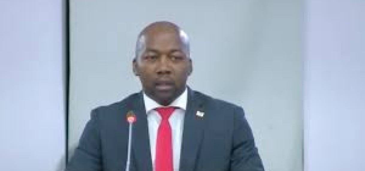 Abiamofo wijst op gevaar lage kostprijs elektriciteit en water