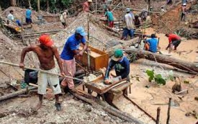 Ordening van de Goudsector in Suriname: Meer dan alleen geld