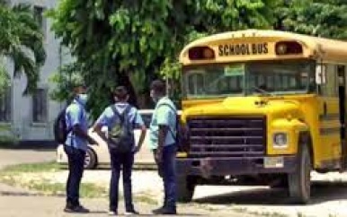 Schoolvervoer voorlopig wel gegarandeerd