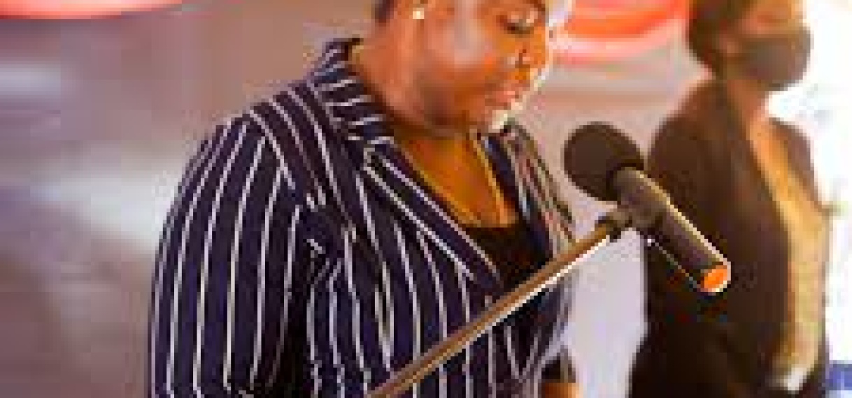 IDB verkent samenwerkingsmogelijkheden met ministerie van Regionale Ontwikkeling & Sport