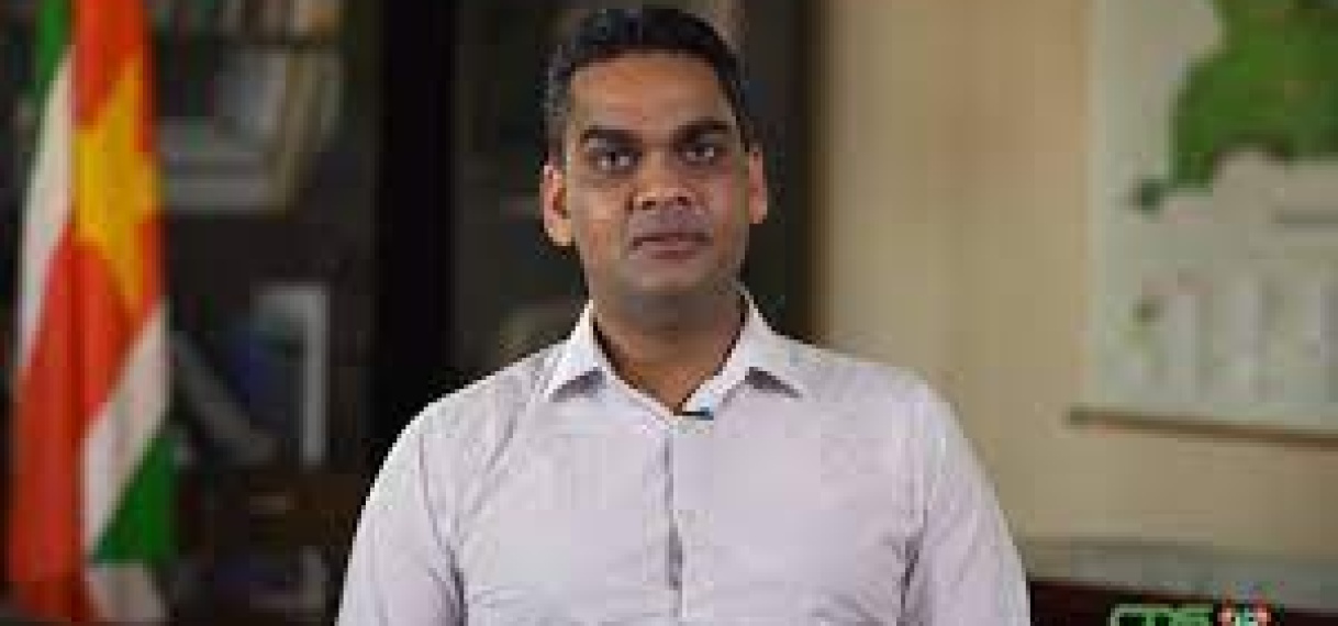 Minister Ramadhin ontkracht geruchten over toename COVID-19 variant