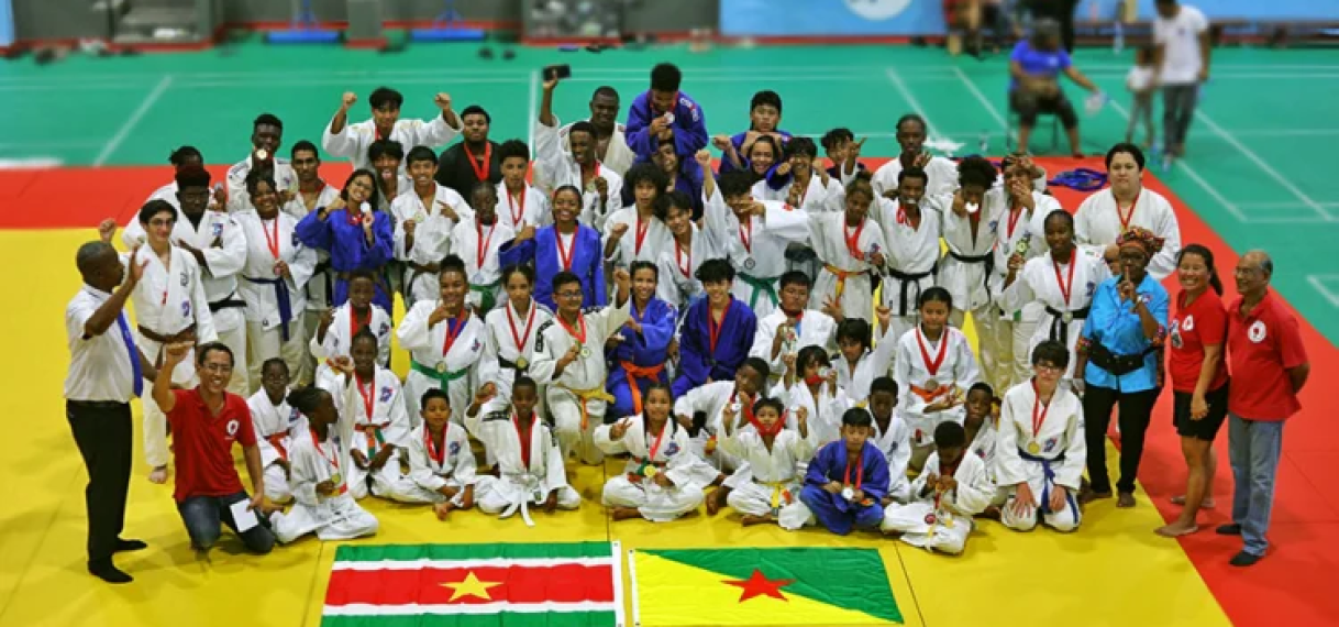 Judoclub Sonkei houdt Interclub Exchange toernooi met Fransen