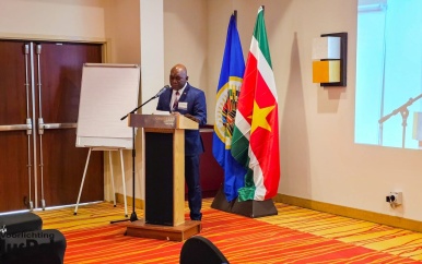 Minister Kenneth Amoksi opent 3-daagse Nationale Workshop over Vroegtijdige Waarschuwingssystemen voor Drugs