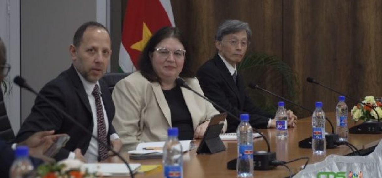 Deputy Managing Director van het IMF bezoekt president Santokhi in Suriname