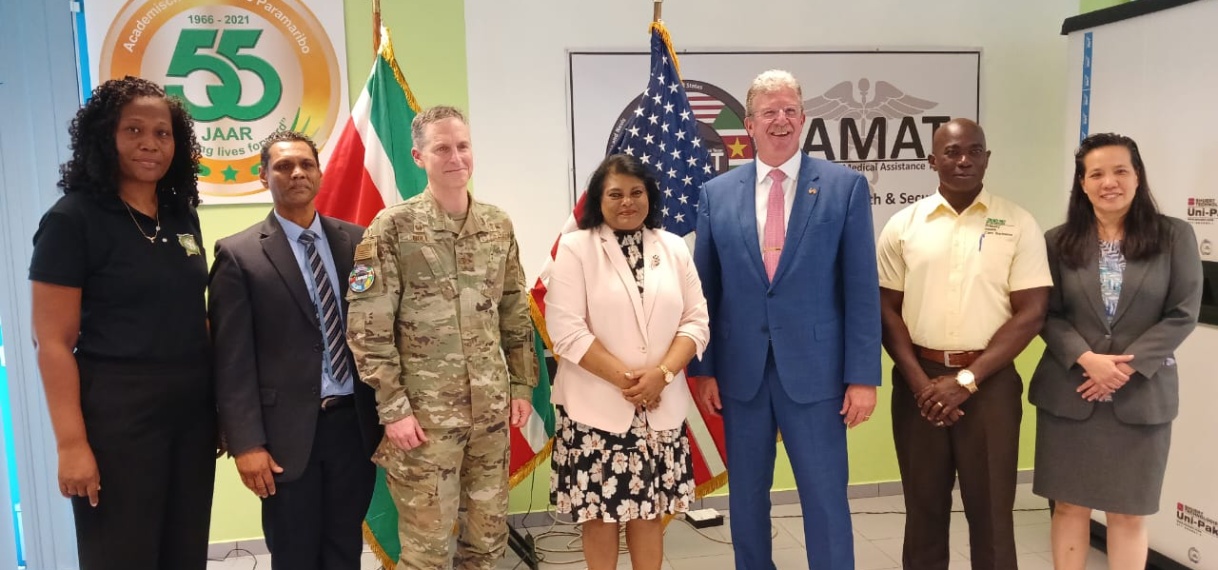 Amerikaans Medisch Team LAMAT biedt Gratis Gezondheidszorg in Suriname