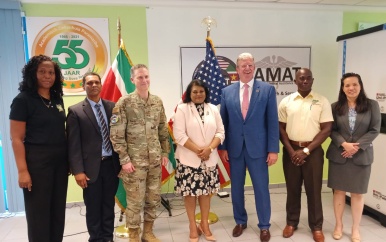 Amerikaans Medisch Team LAMAT biedt Gratis Gezondheidszorg in Suriname