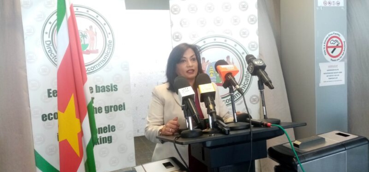 Vicepresident Brunswijk stelt voor om douanekoers vaker aan te passen voor stabiliteit in prijzen van levensmiddelen