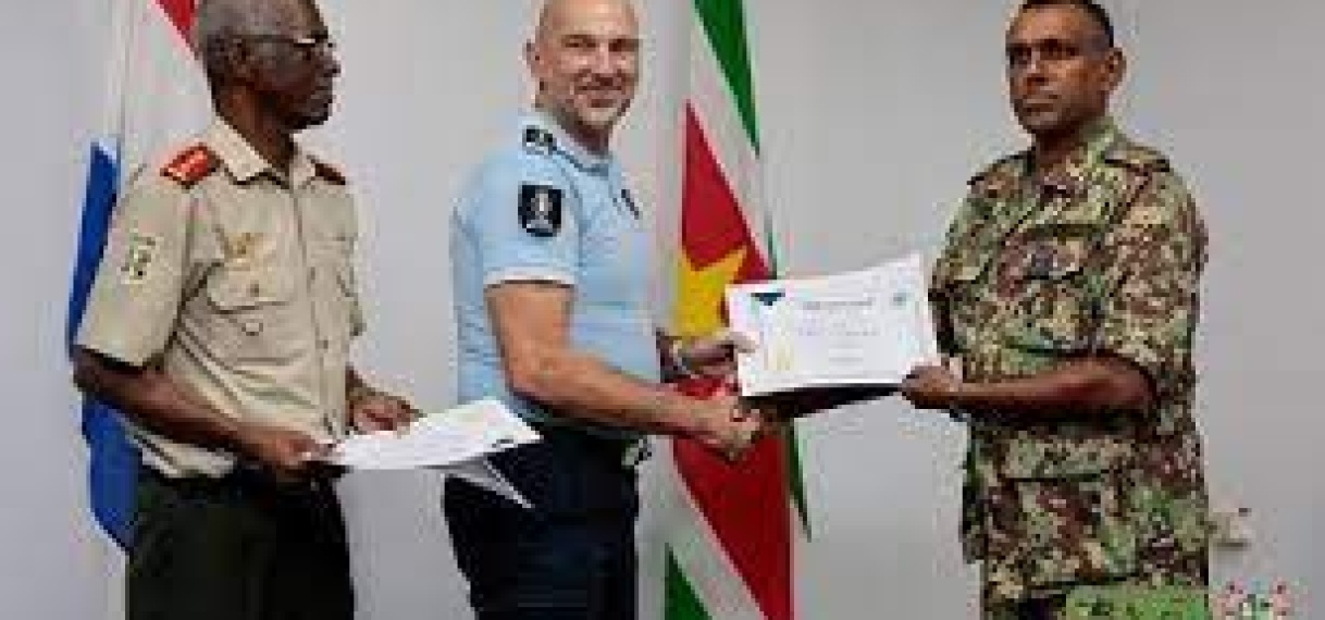 Leidinggeven cruciaal aspect voor Defensie