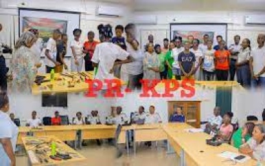 Politie houdt voorlichtingssessie voor ouders en atleten