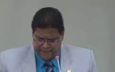 President Santokhi: Salaris dc wordt verhoogd