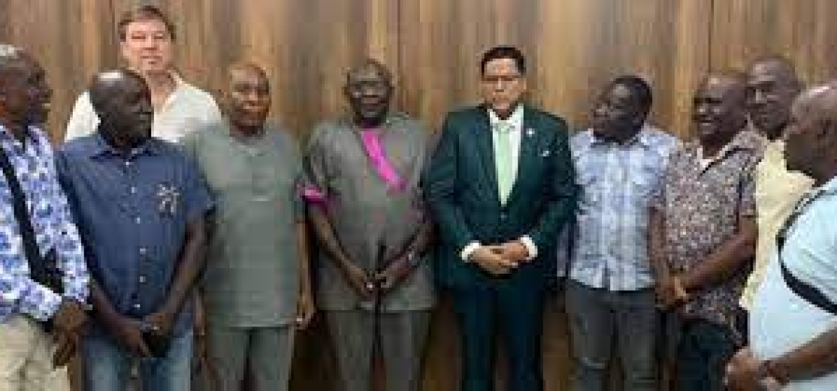 President belooft aanpak problemen Matawaigebied