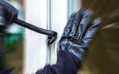 “Inbraak bij woning in Suriname: Kluis gestolen”