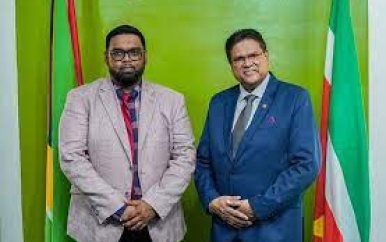 Guyana en Suriname zoeken samenwerking voor commerciële exploitatie van aardgasreserves