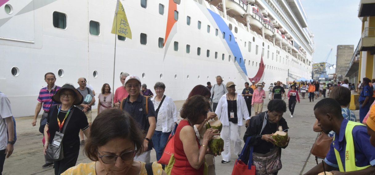 Duizenden mensen vast op cruiseschip uit angst voor cholera