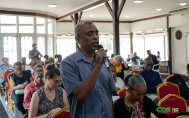 Overleg tussen regering en vertegenwoordigers van organisaties voor mensen met een beperking