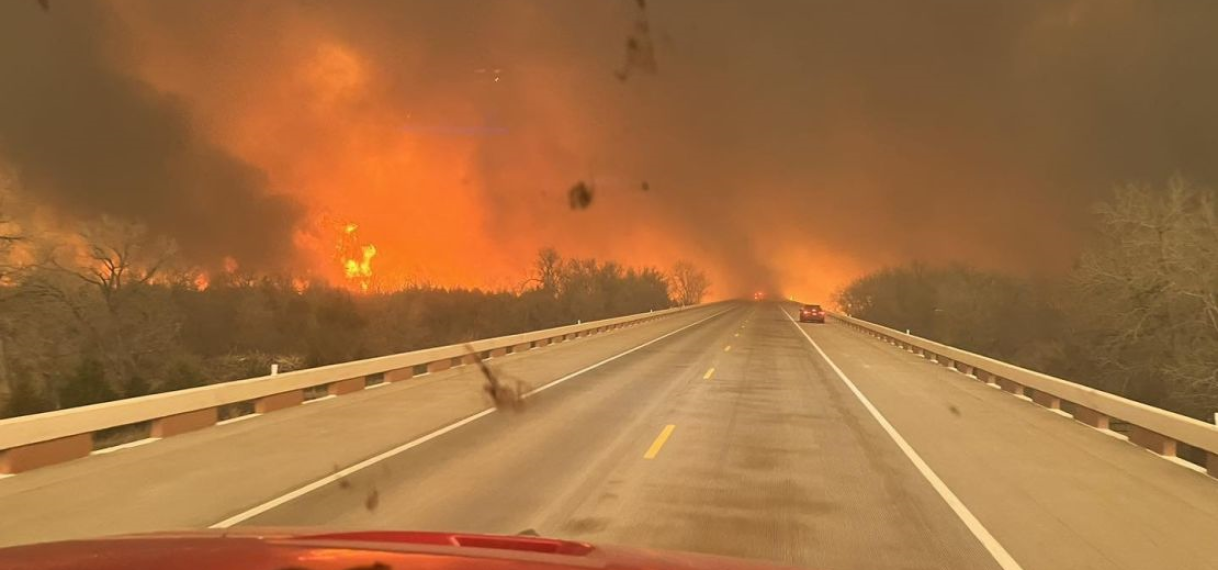 Natuurbrand in Texas zo groot dat hij vanuit de ruimte te zien is