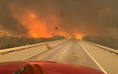 Natuurbrand in Texas zo groot dat hij vanuit de ruimte te zien is