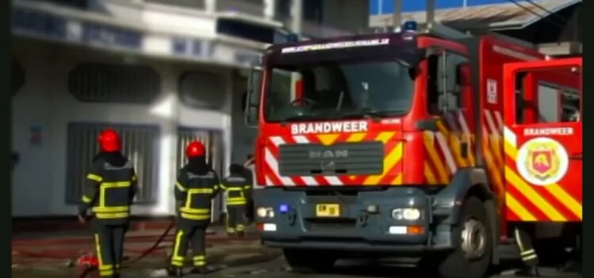 Brandweerbond heft beraad op
