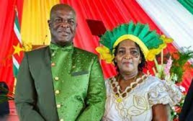 Jarige Ronnie Brunswijk trouwt vandaag met levenspartner Adolfina Cairo