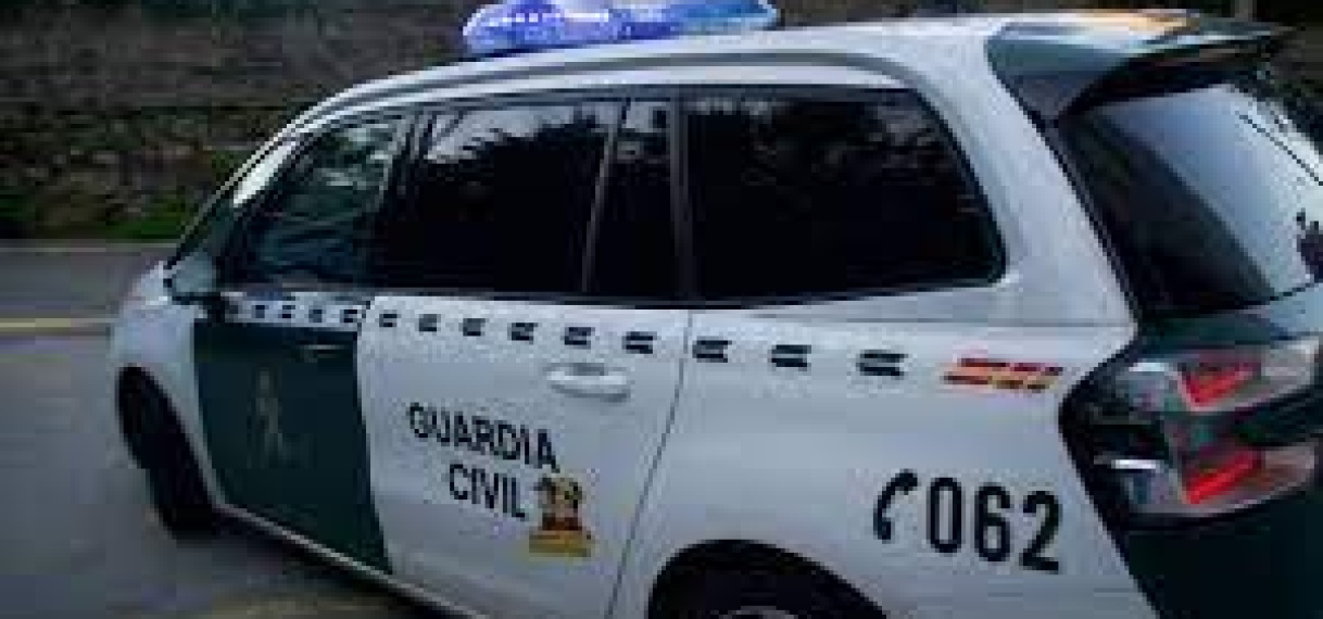 Zes doden doordat vrachtwagen inrijdt op agenten in Zuid-Spanje