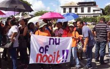 Leerkrachten verlaten werkplek eerder uit protest uitblijven betaling overuren