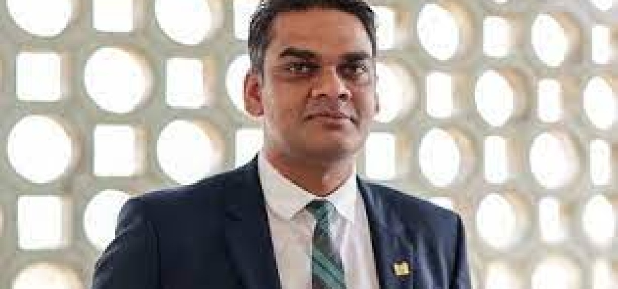 Minister Ramadhin reageert op noodkreet specialisten AZP