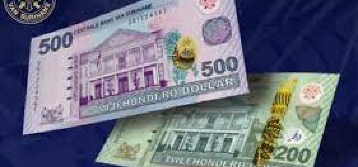 CBvS introduceert nieuwe SRD 200 en SRD 500 bankbiljetten