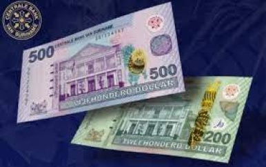 CBvS introduceert nieuwe SRD 200 en SRD 500 bankbiljetten