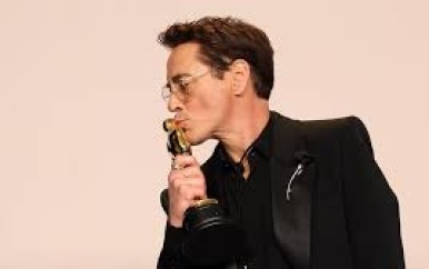 Oppenheimer grote winnaar bij Oscars, Downey verrast met persoonlijke speech