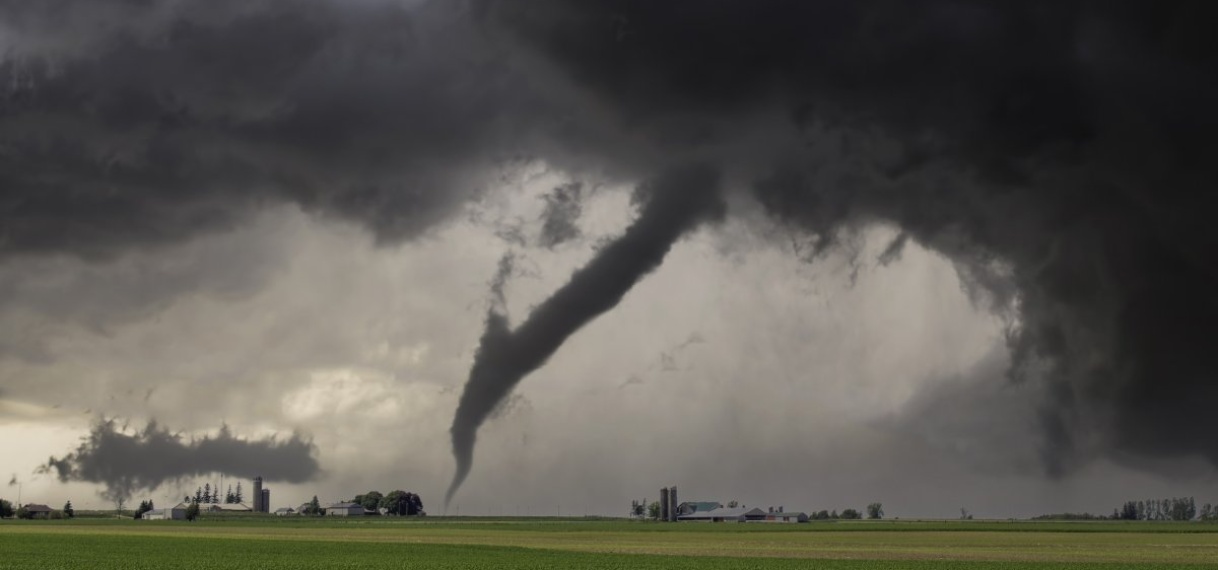 Tornado’s veroorzaken enorme schade in VS