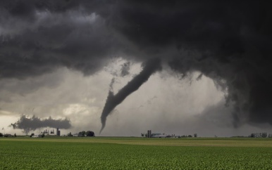 Tornado’s veroorzaken enorme schade in VS