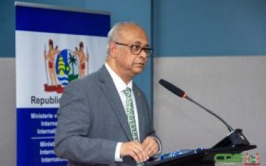 Start van de Basis Diplomaten Cursus 2024 bij Suriname Diplomaten Instituut