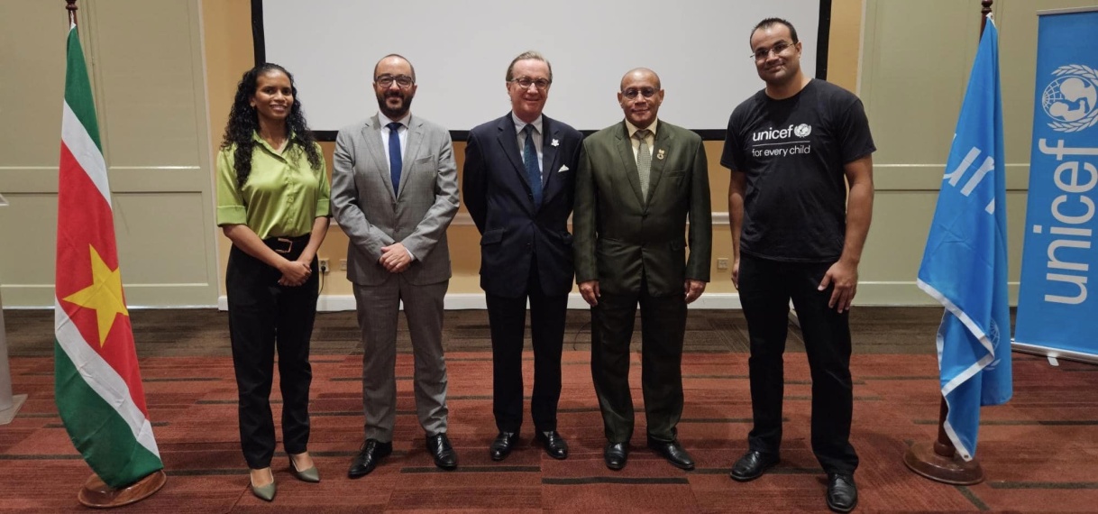 UNICEF en Surinaamse overheid onderzoeken geestelijke gezondheid van adolescenten