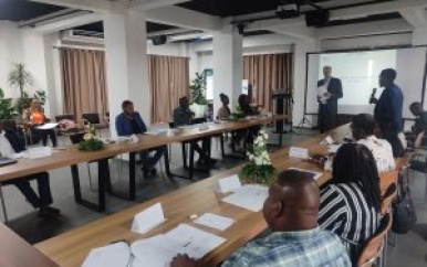 “ROS en VNG lanceren trainingsprogramma om burgerbetrokkenheid in districtszaken te stimuleren”